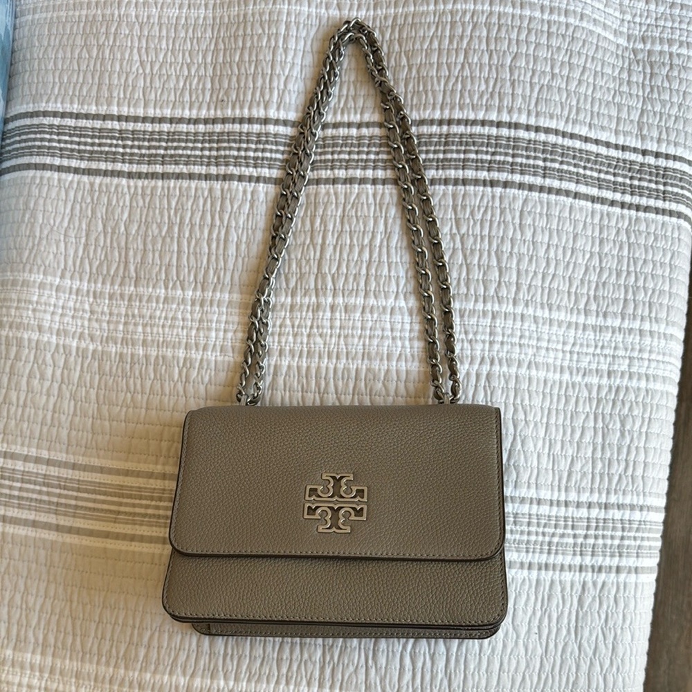 Tory Burch Taupe Shoulder Bag with Chain Strap